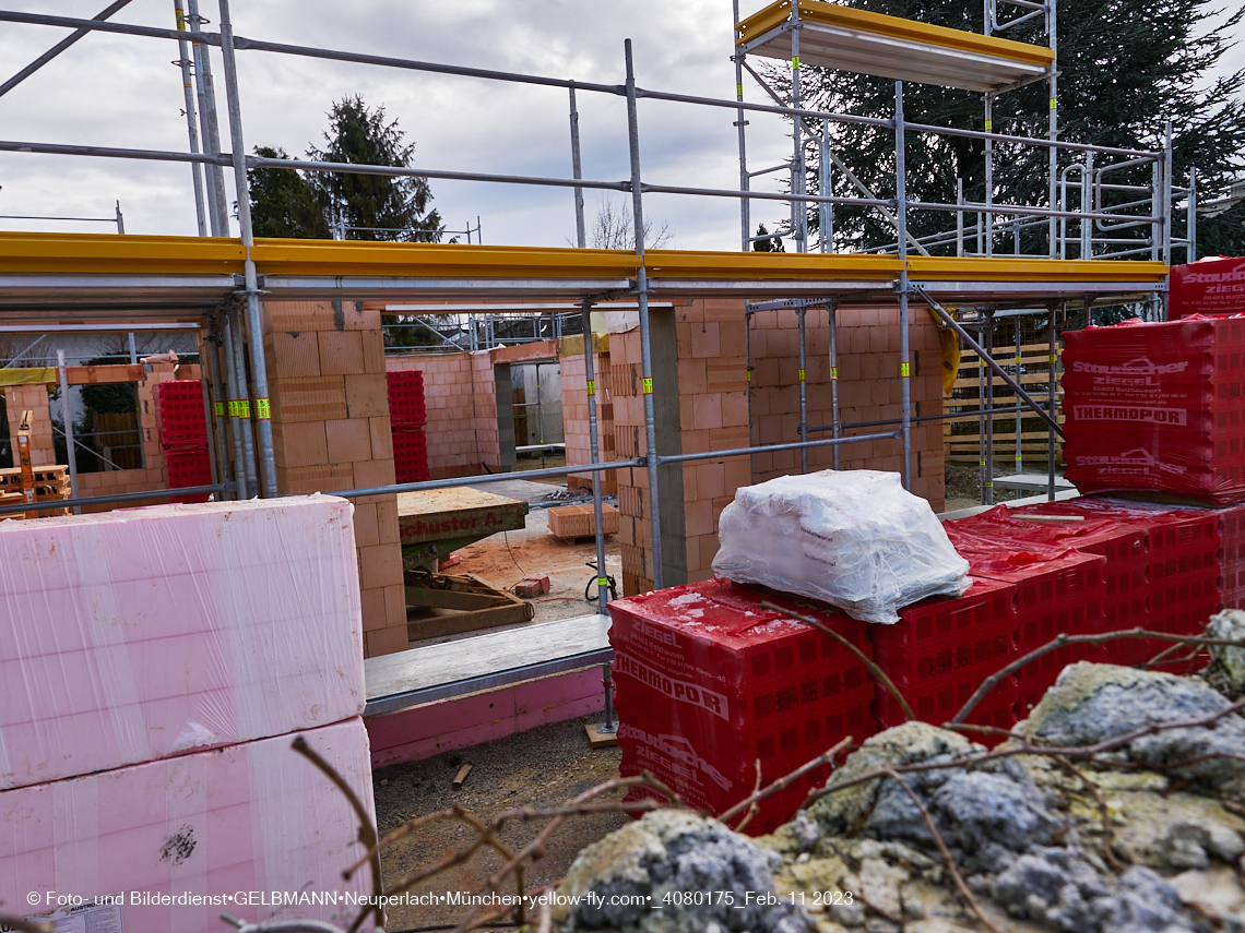 11.02.2023 - Baustelle Niederalmstraße 16 in Neuperlach